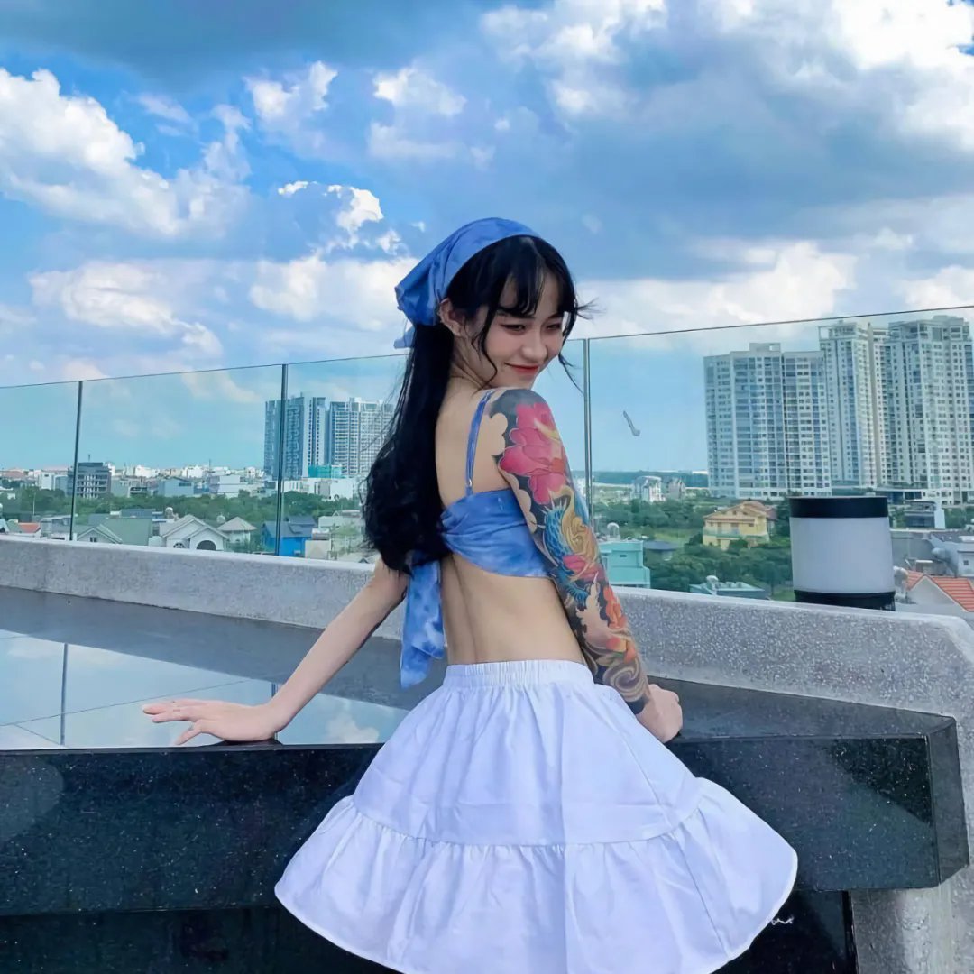 五月的你，十二月的她